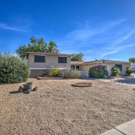Image 1 - 4855 W Desert Hills Dr, Glendale, Arizona, 85304 - House for sale