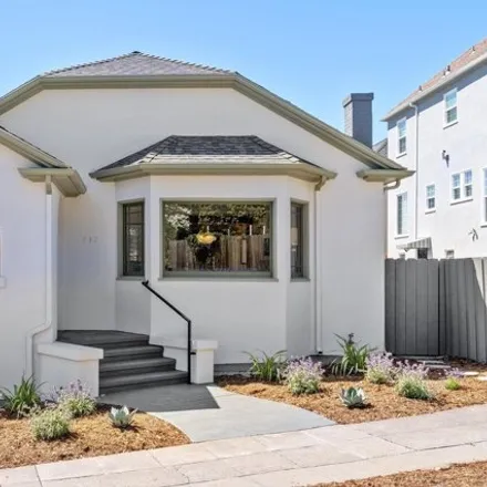 Buy this 3 bed house on 717 Prospect Avenue in Oakland, CA 94622