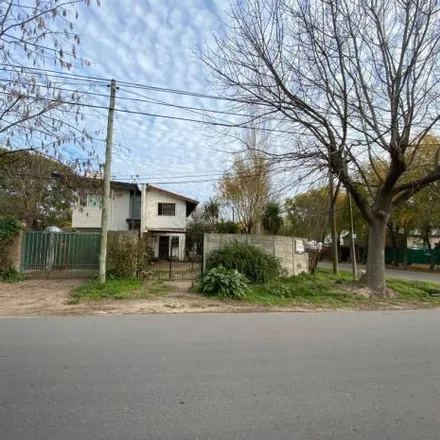 Buy this 3 bed house on Calle 464 in Partido de La Plata, B1896 EQG City Bell