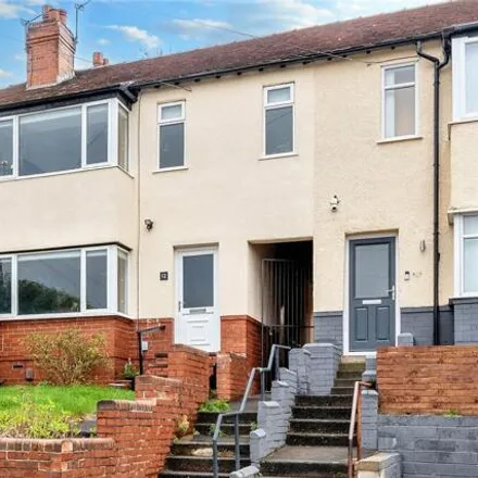 Buy this 3 bed townhouse on St Ann's Gardens in Leeds, LS4 2SW