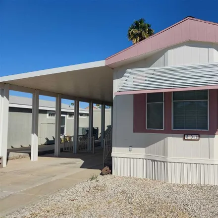 Image 2 - Miles Last Resort RV Park, 5590 East 32nd Street, Yuma, AZ 85365, USA - House for sale