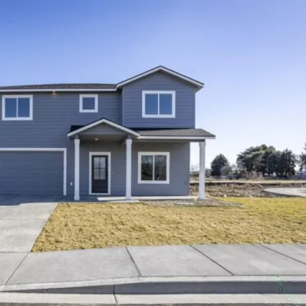 Buy this 4 bed house on 1320 North Grant Street in Kennewick, WA 99336