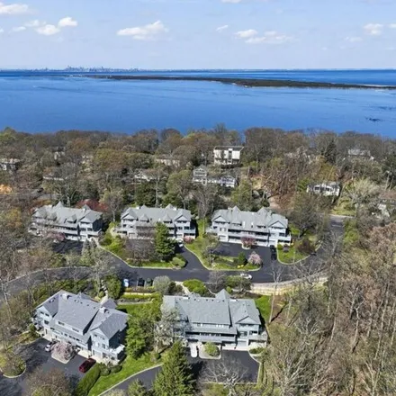 Image 2 - 20 Ridge Road, Atlantic Highlands, Monmouth County, NJ 07716, USA - House for sale