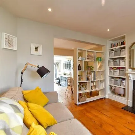 Image 5 - Lewes South Junction, Priory Street, Lewes, BN7 1HJ, United Kingdom - Townhouse for sale