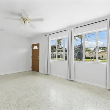 Image 7 - 331 Winters Street, West Palm Beach, FL 33405, USA - House for rent