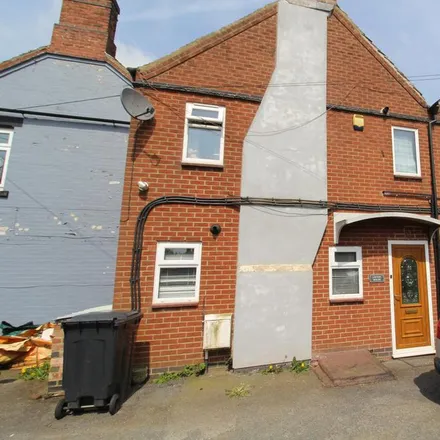 Rent this 3 bed townhouse on High Street in Linton, DE12 6QT