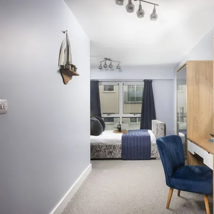 Image 5 - Newquay, TR7 1TQ, United Kingdom - Apartment for rent
