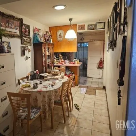Image 7 - 2301 West 2nd Street, Los Angeles, CA 90057, USA - House for sale