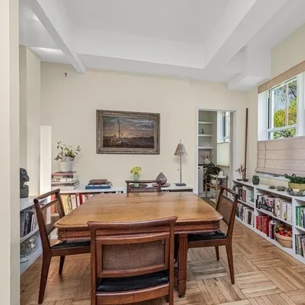 Image 7 - 3901 Independence Avenue, New York, NY 10471, USA - Apartment for sale