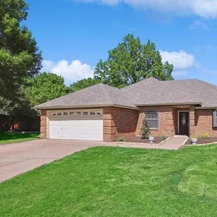 Buy this 3 bed house on 401 Cherokee Court North in Keller, TX 76248