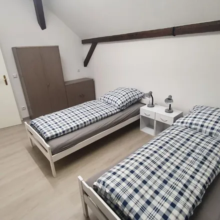 Rent this 4 bed apartment on An der Loge in Bautzner Straße 19, 01099 Dresden