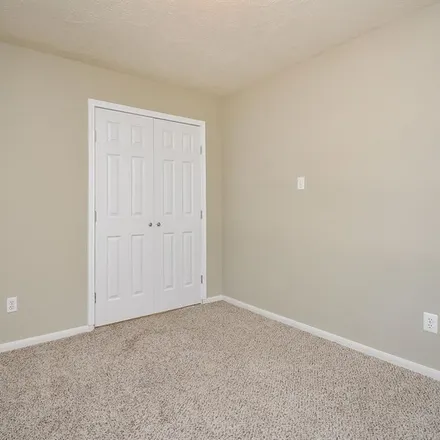 Rent this 4 bed apartment on Gravenhurst Lane in Harris County, TX 77377