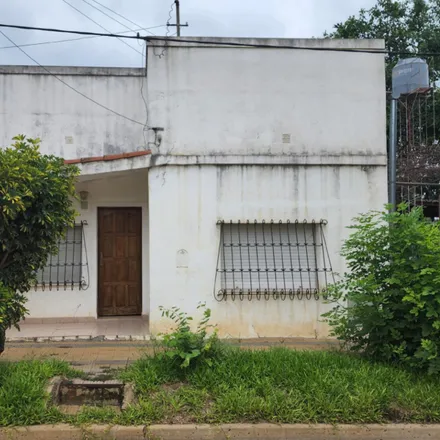 Buy this 2 bed house on Yrigoyen 1726 in Departamento Colón, 3283 San José
