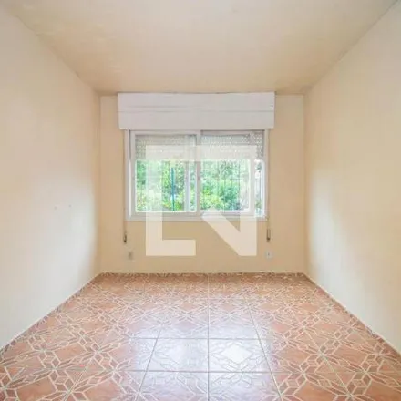 Rent this 2 bed apartment on Rua das Camélias in Bom Jesus, Porto Alegre - RS