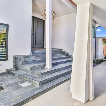 Image 5 - 19551 Chatsworth Street, Los Angeles, CA 91326, USA - House for sale