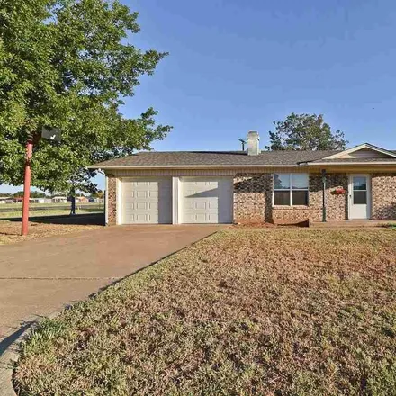 Rent this 3 bed house on 135 Highland Drive in Burkburnett, TX 76354