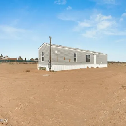 Buy this studio apartment on 445 Coles Road in Chaparral, NM 88081