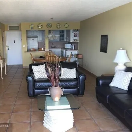 Image 3 - 2201 S Ocean Dr Apt 602, Hollywood, Florida, 33019 - Condo for rent