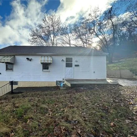 Rent this 3 bed house on 1869 West Avenue in Beaver Falls, Beaver County