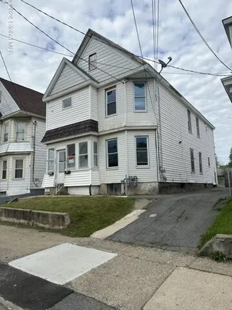 Image 1 - 1087 Congress Street, Hungry Hill, City of Schenectady, NY 12303, USA - House for sale