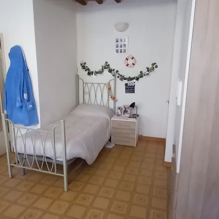 Rent this 2 bed apartment on Capatoast in Via Giuseppe Mazzini, 06122 Perugia PG