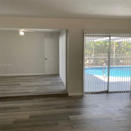 Image 4 - 316 Southeast 23rd Avenue, Boynton Beach, FL 33435, USA - Apartment for rent