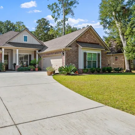 Buy this 4 bed house on 522 Cromwell Avenue in Fairhope, AL 36532