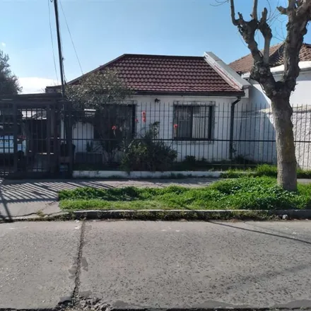 Buy this 3 bed house on Eloisa Lemus in 769 0000 Recoleta, Chile