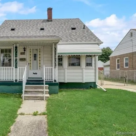 Buy this 2 bed house on 2077 11th Street in Wyandotte, MI 48192