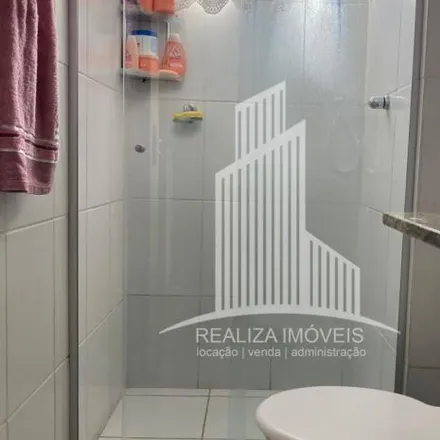 Buy this 2 bed apartment on Rua Professor Bernardino Querido in Vila São José, Taubaté - SP