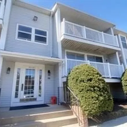 Rent this 2 bed condo on 503 Palmtree Drive in Gaithersburg, MD 20878