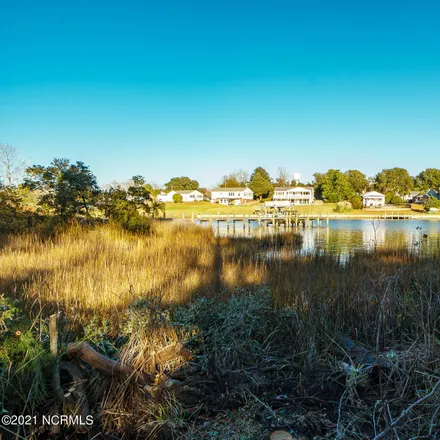 Image 5 - 163 Deer Island Road, Swansboro, NC 28584, USA - House for sale