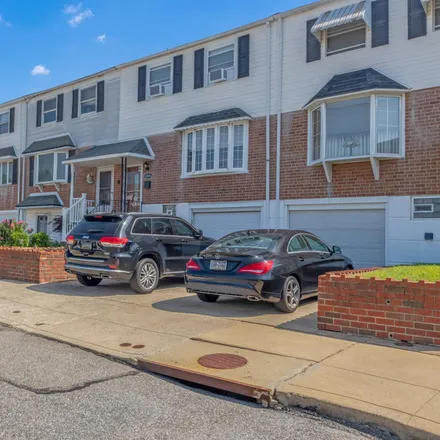 Buy this 3 bed townhouse on 12043 Farwell Road in Philadelphia, PA 19154