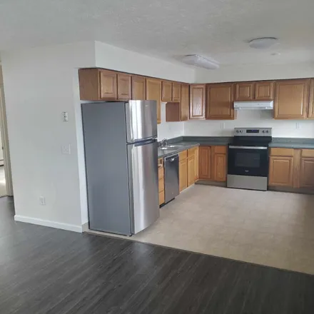 Rent this 2 bed condo on 4502 MCPHEE AVE
