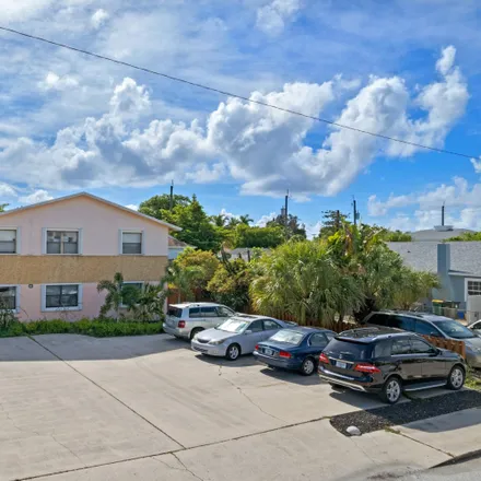 Buy this 5 bed duplex on Charter #42077 in 119 South J Street, Lake Worth Beach