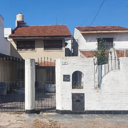 Buy this studio house on 57 - Ballester 6680 in Villa General Eugenio Necochea, B1655 CBJ José León Suárez