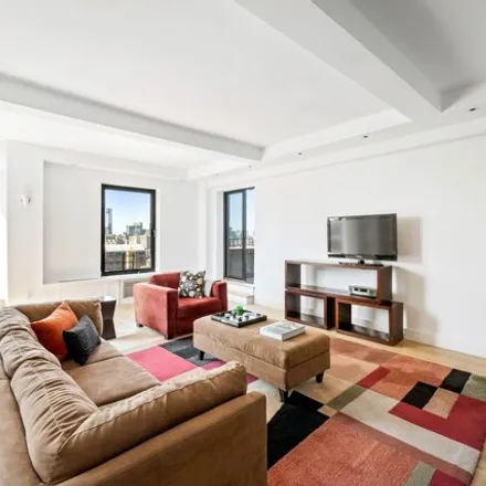 Image 8 - 1 5th Avenue, New York, NY 10003, USA - Apartment for sale