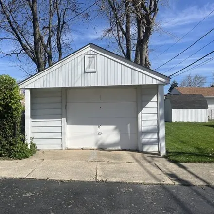 Image 5 - 8624 23rd Street, North Riverside, Riverside Township, IL 60546, USA - House for sale