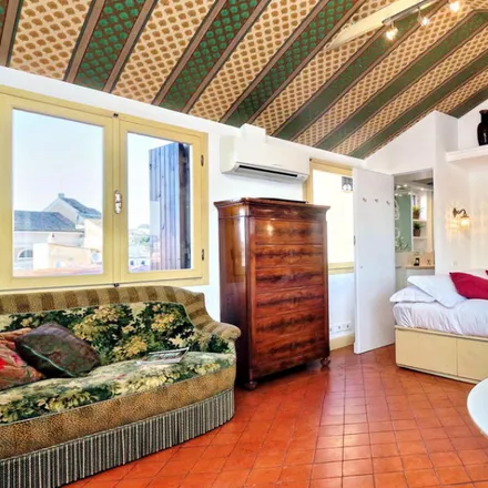 Rent this studio apartment on Antonella Petragia in Via dell'Arancio, 00186 Rome RM