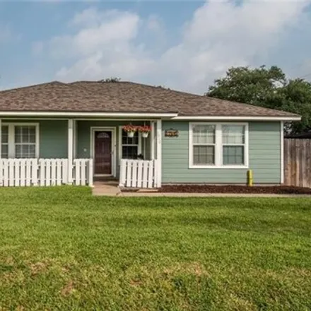 Buy this 3 bed house on 1922 Crestmont Street in Corpus Christi, TX 78418