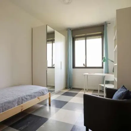 Image 9 - Viale Berbera, 20162 Milan MI, Italy - Apartment for rent