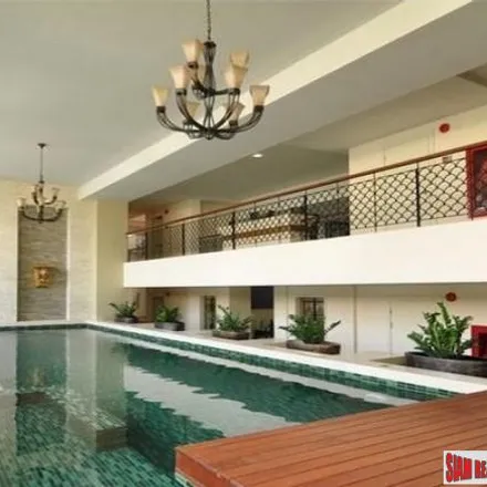 Buy this 1 bed apartment on atrium in Soi Inthamara 4, Phaya Thai District