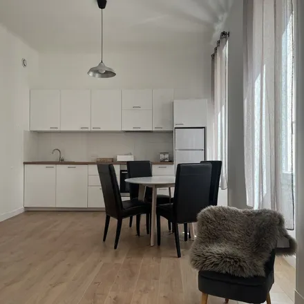 Rent this 2 bed apartment on 8 Rue du rempart in 13007 Marseille, France
