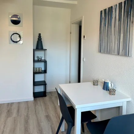 Rent this 1 bed apartment on An der Schanz 8 in 40489 Dusseldorf, Germany