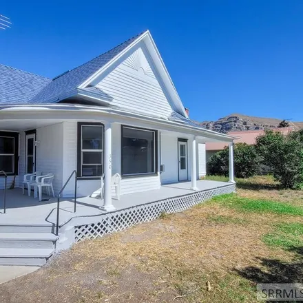 Buy this 2 bed house on Butte County Memorial Annex in West Grand Avenue, Arco