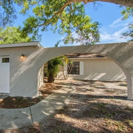 Buy this 2 bed house on 8799 Bridlewood Way in Pinellas County, FL 33777