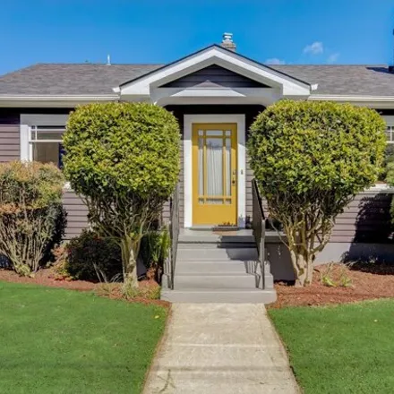 Buy this 2 bed house on 3742 Northeast 67th Avenue in Portland, OR 97213