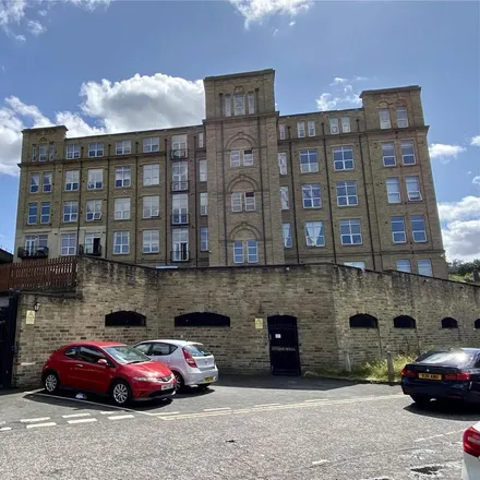 Rent this 2 bed apartment on Halifax Road / West Park Street in Halifax Road, Dewsbury