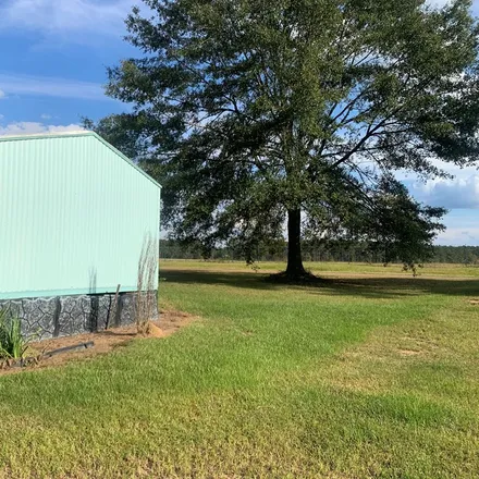 Image 7 - Brookhaven-Lincoln County Airport, Heucks Retreat Road Northeast, Brookhaven, MS 39191, USA - House for sale