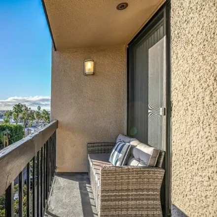 Rent this 1 bed condo on 7324 Hawthorn Avenue in Los Angeles, CA 90046